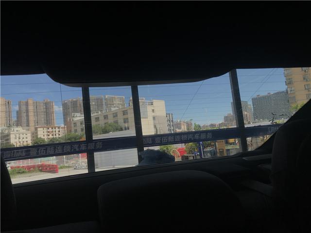玻璃隔热膜与汽车贴膜的区别 什么是汽车玻璃隔热防爆膜(11)